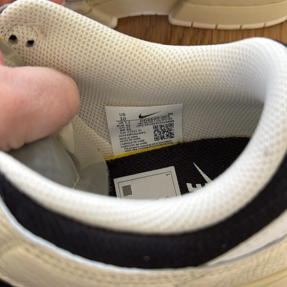 Nike Dunk Low Disrupt - Picture 2 of 5